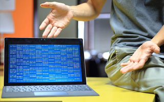 进贤 mongo排序sort,php如何按顺序排列数组？
